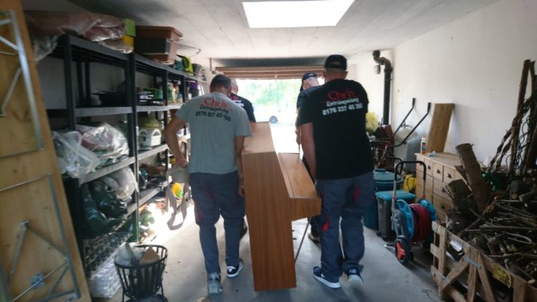 Keller entrümpeln, Speicher, Garage oder Scheune entrümpeln